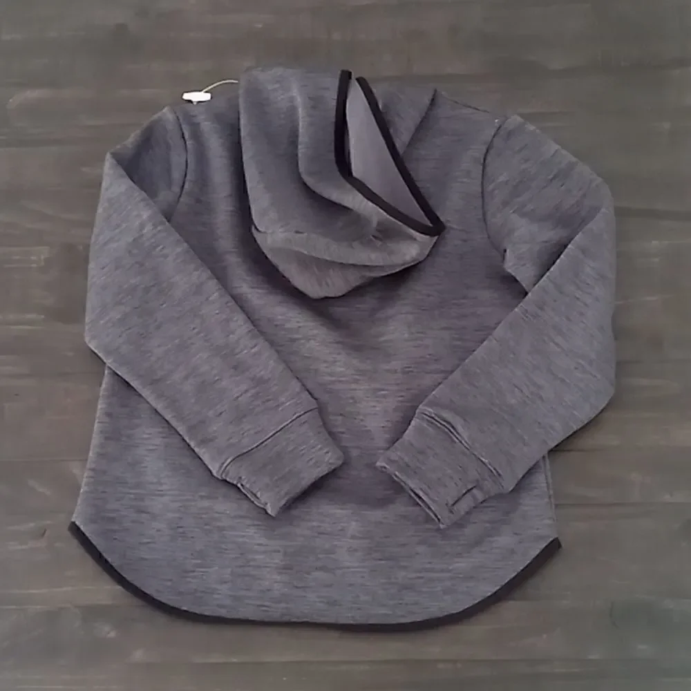 Excursion pullover  size 10-12 medium colored charcoal